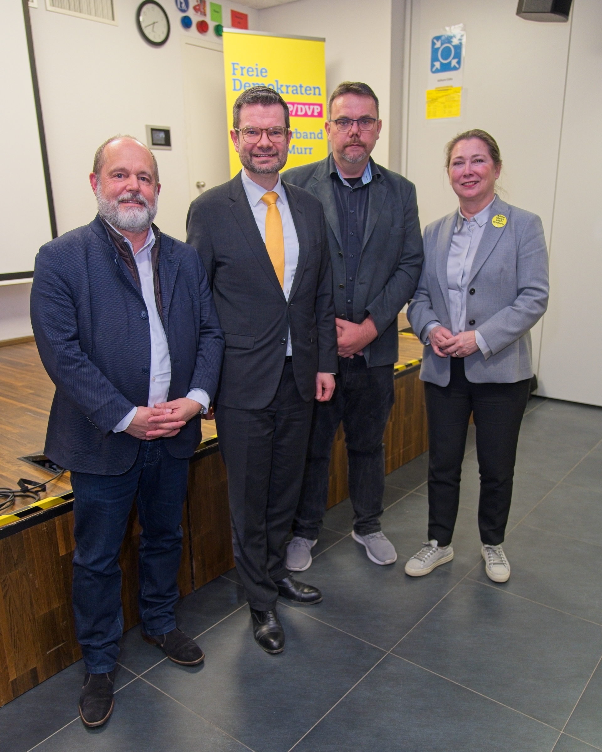 Prof. Dr. Stephan Seiter MdB, Dr. Marco Buschmann MdB, Ruben Hühnerbein (Wahlkreis Backnang/ Schwäbisch Gmünd) und Julia Goll MdL